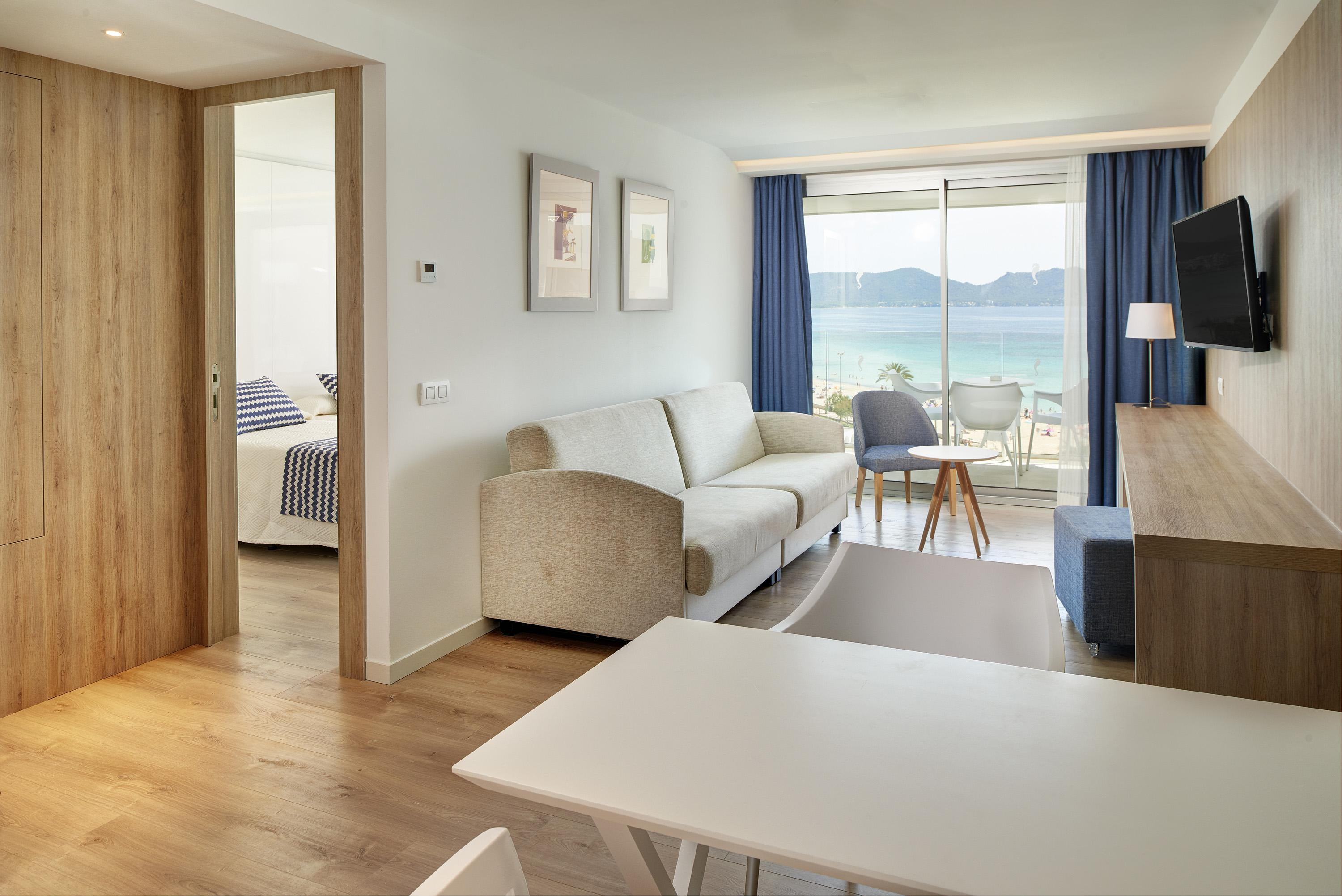 Hipotels Bahia Cala Millor - Adults Only Exterior photo